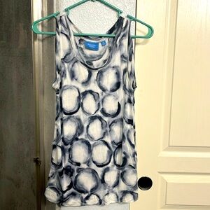 Simply Vera Wang tank top